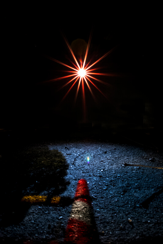 THE MOST BEAUTIFUL LIGHT NEXT TO THE DARK 2014 作品22